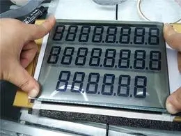 段碼液晶屏都有哪些形狀? 液晶顯示屏生產(chǎn)廠家怎么選？